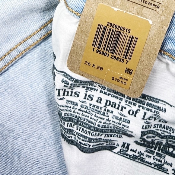 NWT Levi’s 501 High Rise Distressed Skinny Jeans in Ojai Snow - Picture 6 of 10